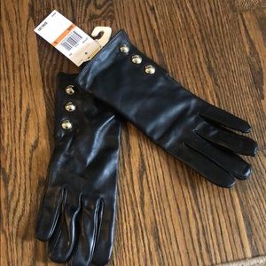 NWT Michael kors black leather gloves